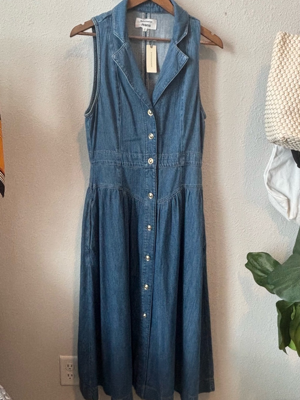Reformation Sleeveless Denim Button-Front Midi Dress - Medium Blue
